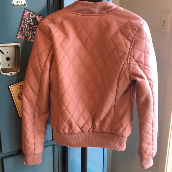 Matte Pink Jacket 🍀 - Picture 2 of 7